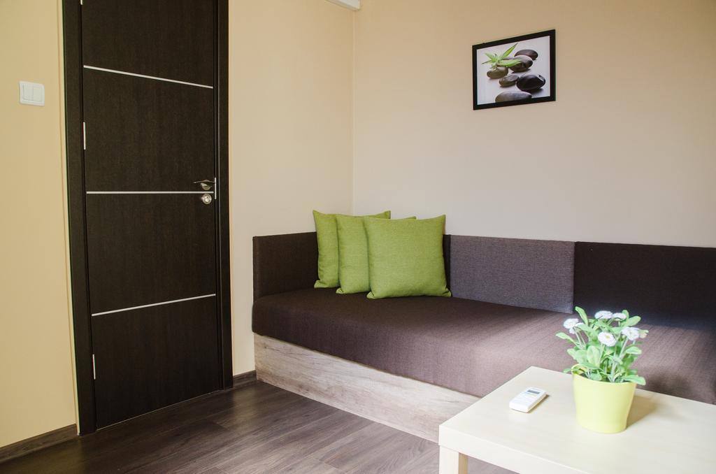 Green Corner Wellness Püspökladány Szoba fotó