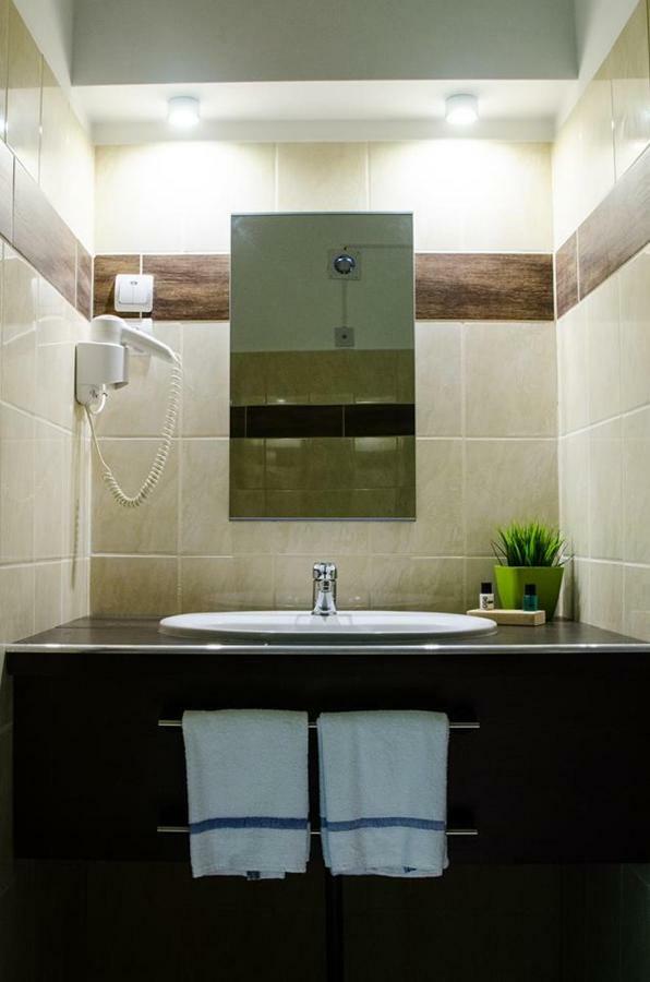 Green Corner Wellness Püspökladány Kültér fotó